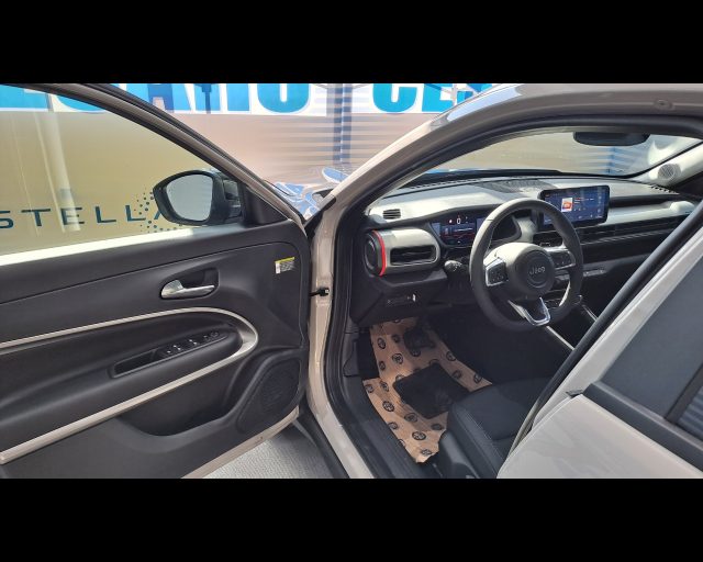 JEEP Avenger usata, con Vetri oscurati