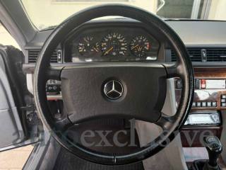 MERCEDES-BENZ 200 usata 8