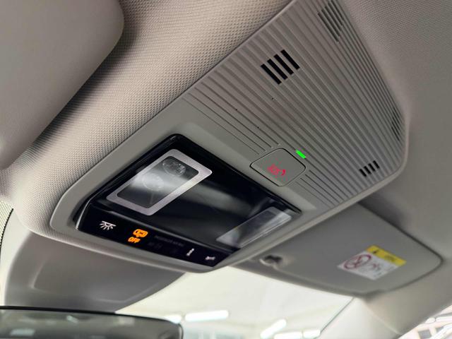 VOLKSWAGEN Golf usata, con Sensore di pioggia