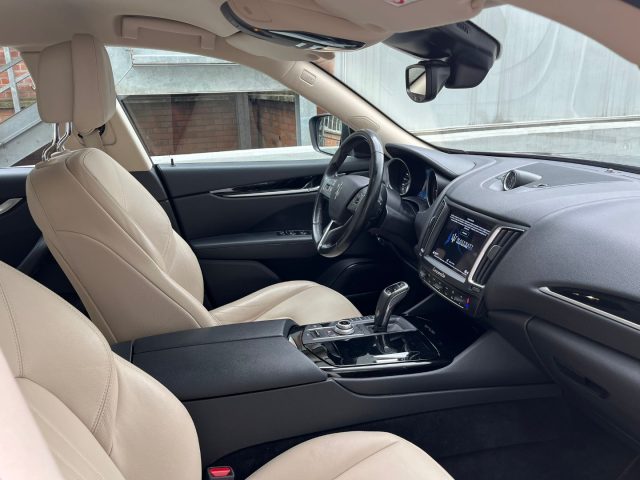MASERATI Levante usata, con Airbag Passeggero