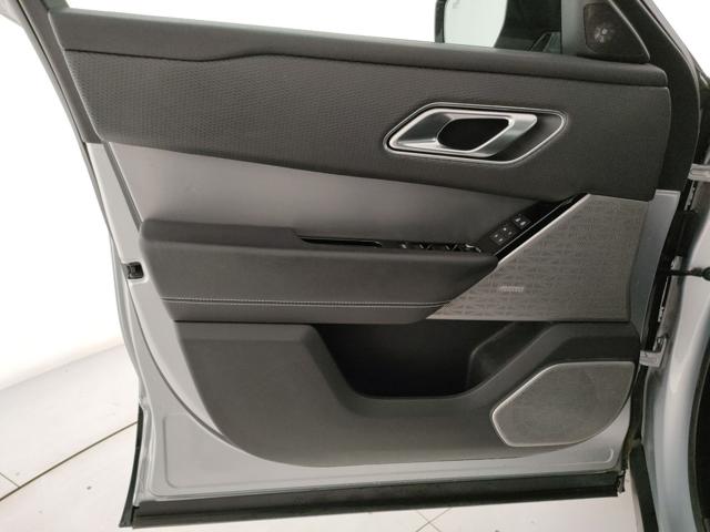 LAND ROVER Range Rover Velar usata, con Cruise Control
