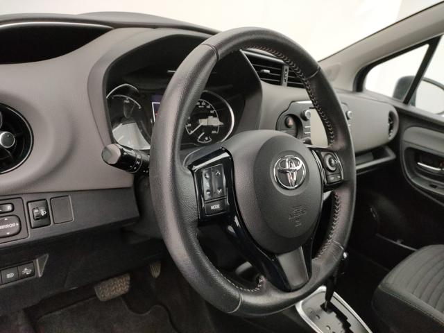 TOYOTA Yaris usata 69