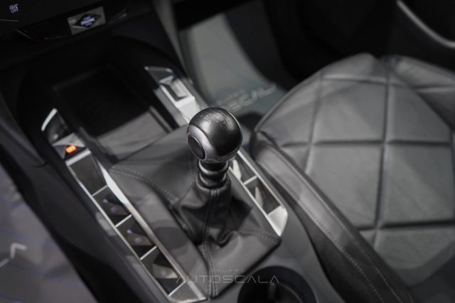 DS AUTOMOBILES DS 3 Crossback usata, con Sensori di parcheggio posteriori