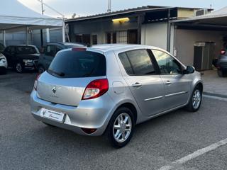 RENAULT Clio usata, con Chiusura centralizzata