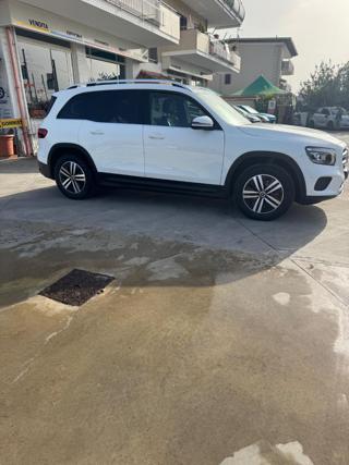 MERCEDES-BENZ GLB 200 usata, con Cerchi in lega