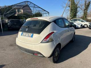 LANCIA Ypsilon usata, con Airbag
