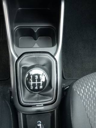 SUZUKI Ignis usata, con Fari LED
