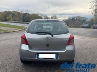 TOYOTA Yaris usata, con Airbag Passeggero