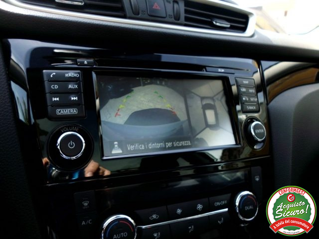 NISSAN Qashqai usata, con USB