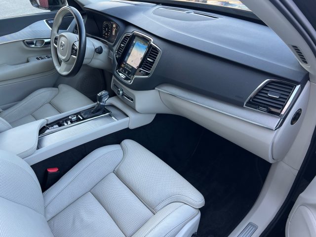 VOLVO XC90 usata, con Autoradio