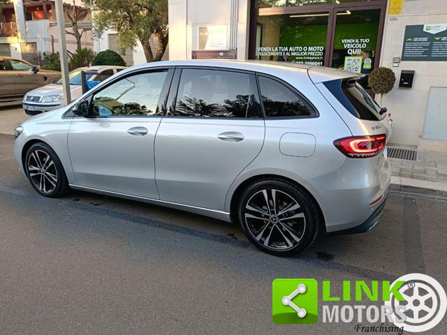 MERCEDES-BENZ B 180 usata, con Chiamata automatica per emergenze
