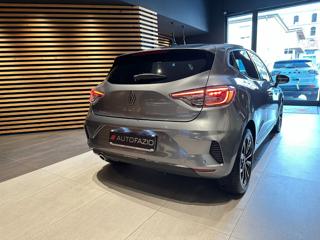 RENAULT Clio usata, con Servosterzo