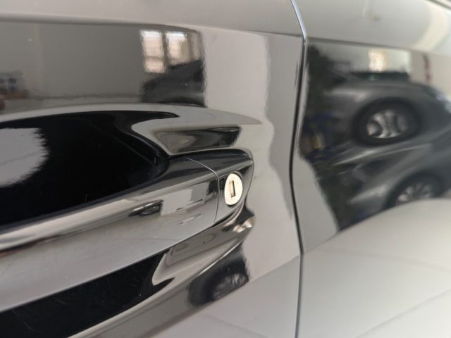 PEUGEOT 208 usata, con Fari LED