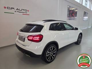 MERCEDES-BENZ GLA 200 usata, con Alzacristalli elettrici