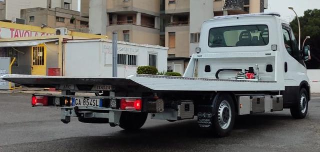 IVECO Daily usata 6
