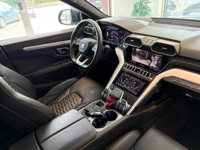 LAMBORGHINI Urus usata, con Luci diurne LED