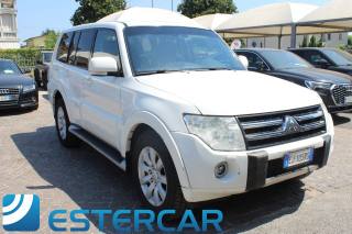 MITSUBISHI Pajero usata, con Autoradio