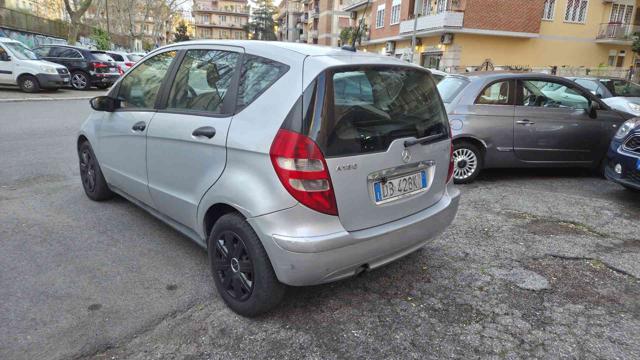 MERCEDES-BENZ A 180 usata, con Alzacristalli elettrici