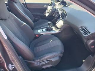 PEUGEOT 308 usata, con Servosterzo