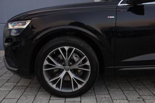 AUDI Q8 usata, con Riscaldamento ausiliario