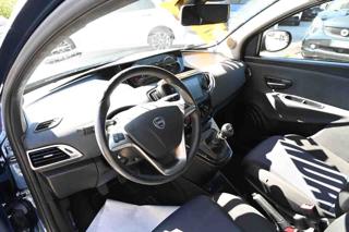 LANCIA Ypsilon usata, con ESP