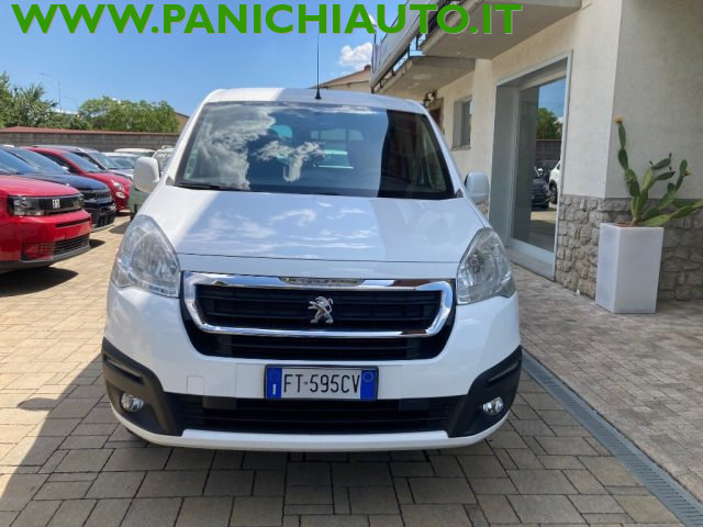 PEUGEOT Partner usata, con Airbag laterali