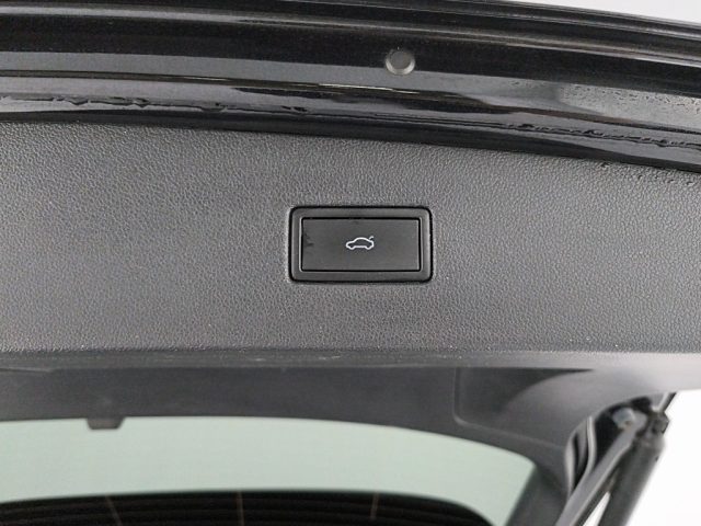 VOLKSWAGEN Tiguan usata, con Cerchi in lega