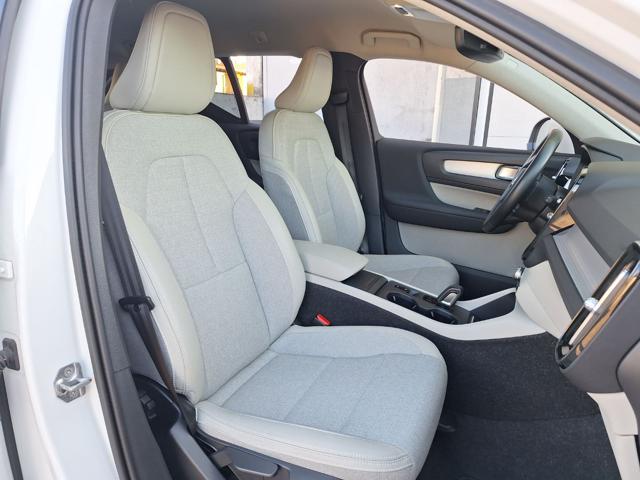 VOLVO XC40 usata, con Sedile posteriore sdoppiato