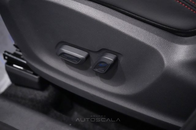 MG ZS usata 23