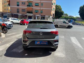 VOLKSWAGEN T-Roc usata, con Autoradio