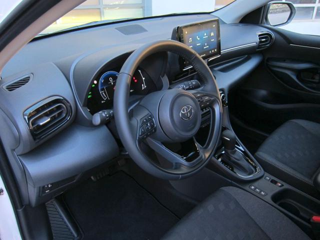 TOYOTA Yaris usata, con Vivavoce