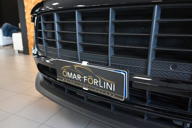 PORSCHE Macan usata 13