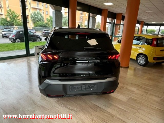 PEUGEOT 5008 usata, con Cerchi in lega