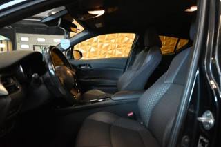 TOYOTA C-HR usata 18