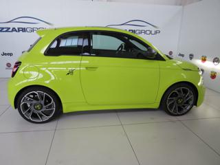 ABARTH 500e usata, con Autoradio
