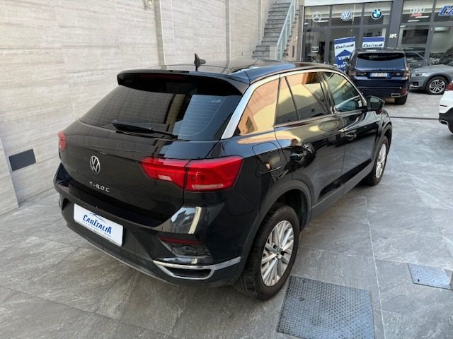 VOLKSWAGEN T-Roc usata, con Autoradio