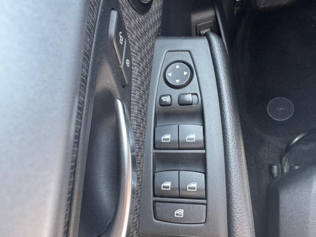 BMW 216 usata, con Controllo automatico clima