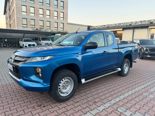MITSUBISHI L200 usata, con Autoradio