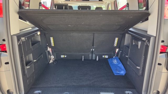 FORD Tourneo Courier usata, con Cronologia tagliandi