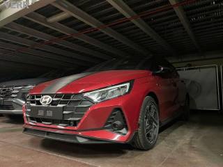 HYUNDAI i20 usata, con Airbag laterali