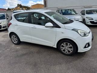 HYUNDAI i10 usata, con Airbag laterali