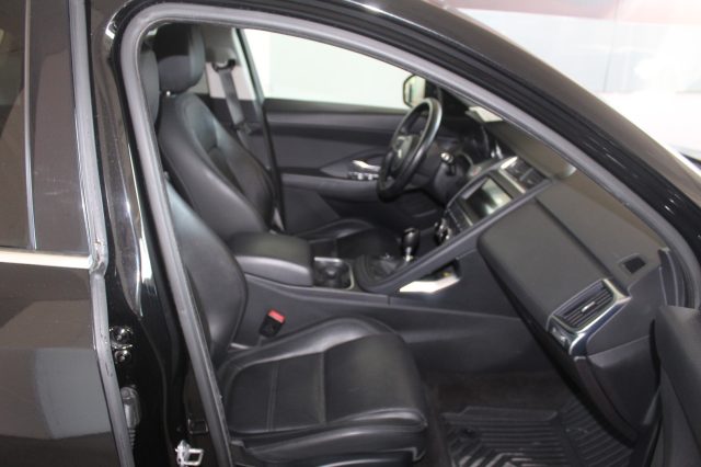 JAGUAR E-Pace usata, con Cerchi in lega