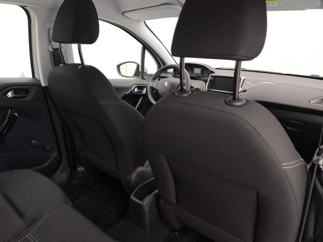 PEUGEOT 208 usata, con Isofix