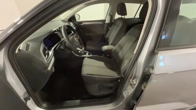 VOLKSWAGEN T-Roc usata, con Cerchi in lega