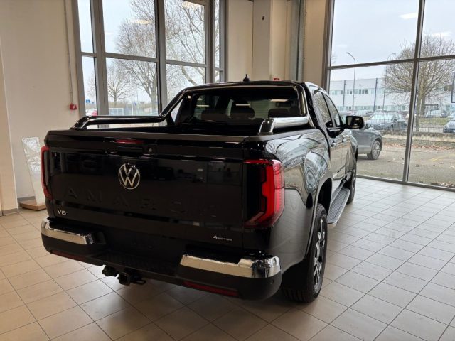 VOLKSWAGEN Amarok usata, con Autoradio