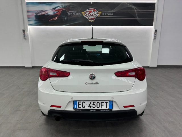 ALFA ROMEO Giulietta usata, con Autoradio