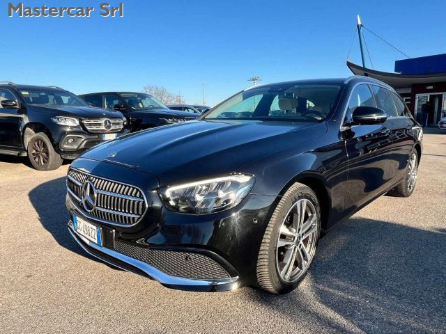 MERCEDES-BENZ E 300 usata, con Airbag laterali