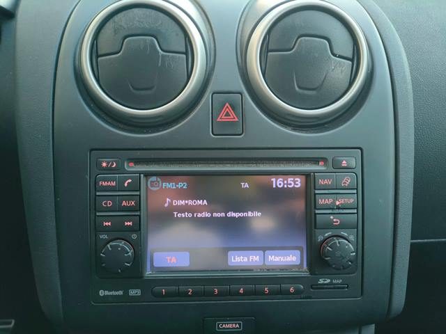 NISSAN Qashqai+2 usata, con Boardcomputer