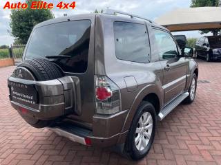MITSUBISHI Pajero usata, con Fari Xenon