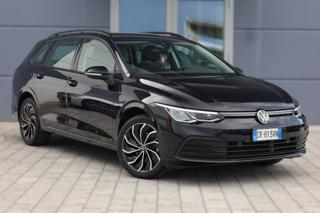 VOLKSWAGEN Golf Variant 1.0 eTSI EVO DSG Life